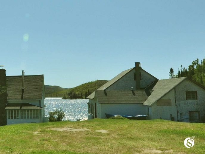Häuser am See